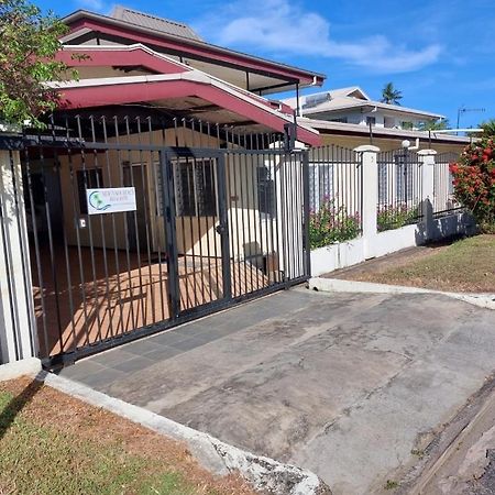 Newtown Beach Bed And Bath Nadi Exteriör bild